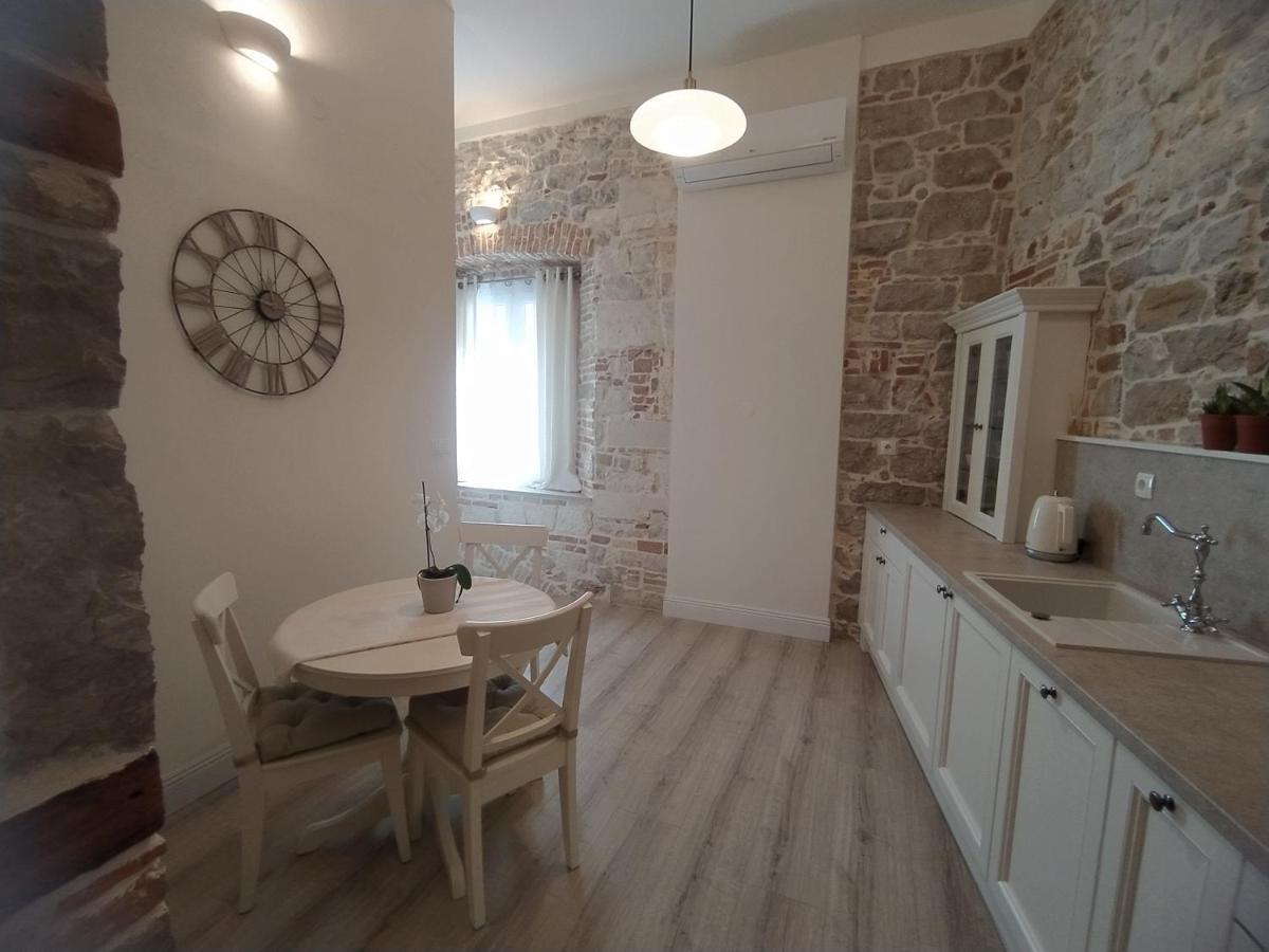 Apartment Antique Zadar - City Center Exteriér fotografie